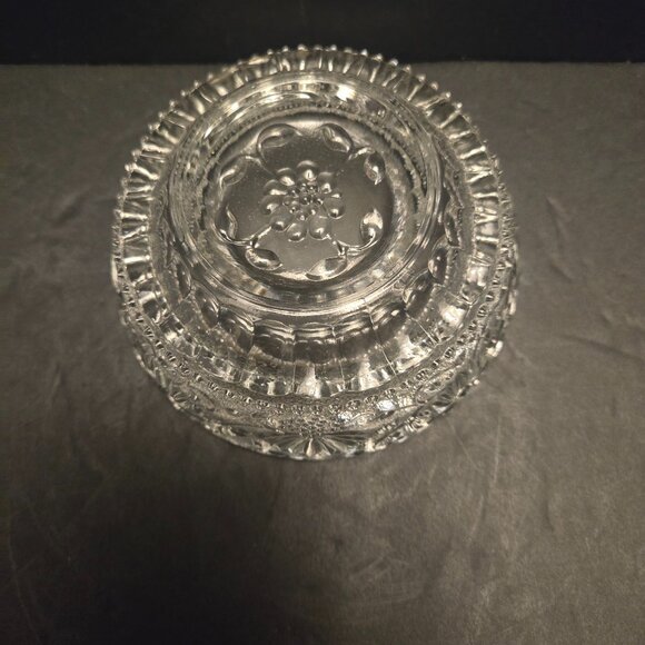 VINTAGE CRYSTAL DISH/ASHTRY - Picture 3 of 6